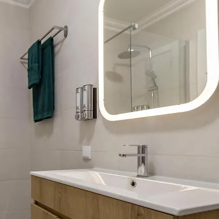 3 Minutes To The Beach, 2 Bedroom Amazing With Balcony, Bbq Grill And Pool Daire