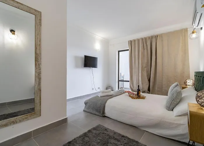 3 Minutes To The Beach, 2 Bedroom Amazing With Balcony, Bbq Grill And Pool Apartamento *