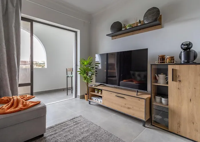 Apartamento 3 Minutes To The Beach, 2 Bedroom Amazing With Balcony, Bbq Grill And Pool