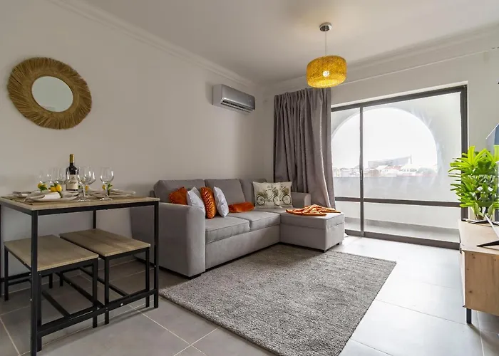 3 Minutes To The Beach, 2 Bedroom Amazing With Balcony, Bbq Grill And Pool Apartament