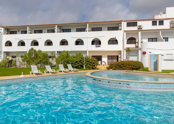 Apartamento 3 Minutes To The Beach, 2 Bedroom Amazing With Balcony, Bbq Grill And Pool *