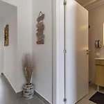 アパート 3 Minutes To The Beach, 2 Bedroom Amazing With Balcony, Bbq Grill And Pool サグレス