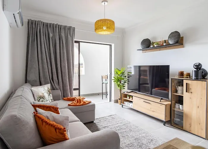 Apartamento 3 Minutes To The Beach, 2 Bedroom Amazing With Balcony, Bbq Grill And Pool