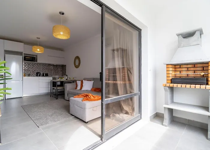 3 Minutes To The Beach, 2 Bedroom Amazing With Balcony, Bbq Grill And Pool Sagres