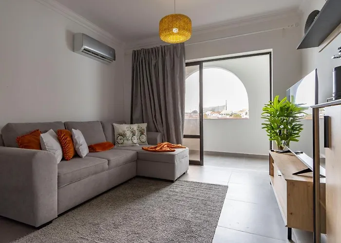 3 Minutes To The Beach, 2 Bedroom Amazing With Balcony, Bbq Grill And Pool Apartamento *